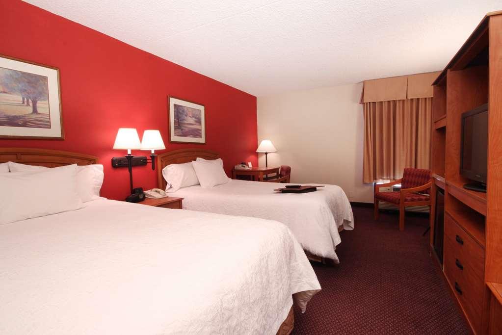Best Western Plus Meadowlands Secaucus Habitación foto