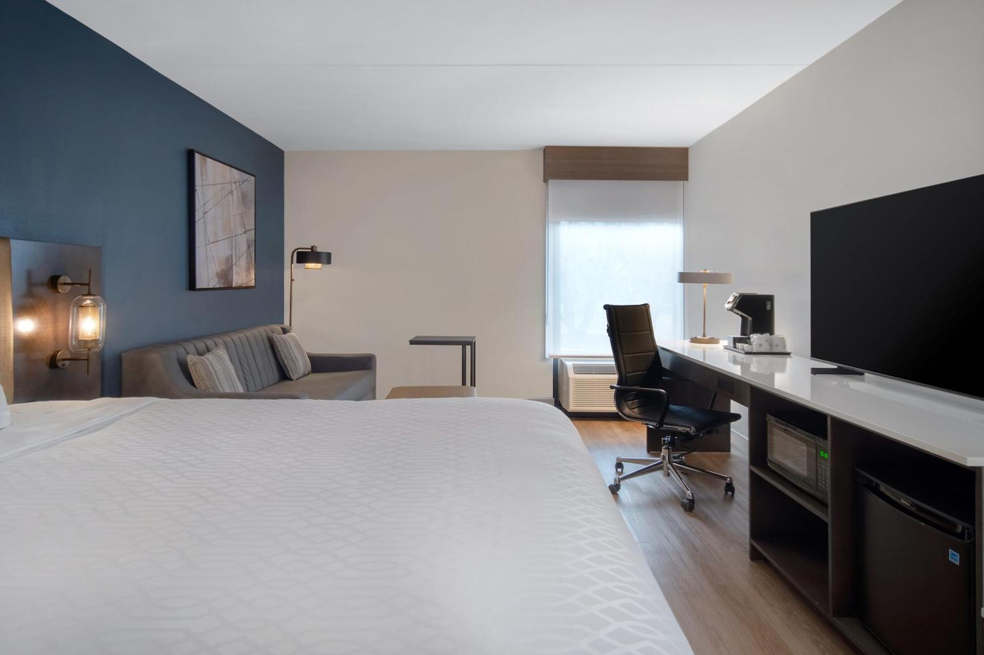 Best Western Plus Meadowlands Secaucus Exterior foto